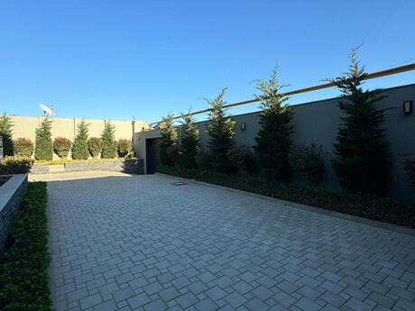 8 otaqlı həyət evi/bağ evi - Şıxov q. - 700 m²