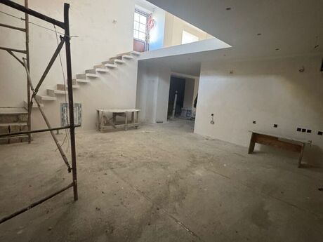 Obyekt - Elmlər Akademiyası m. - 120 m²