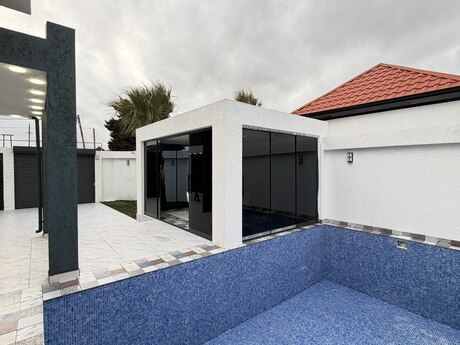 4 otaqlı həyət evi/bağ evi - Şüvəlan q. - 160 m²