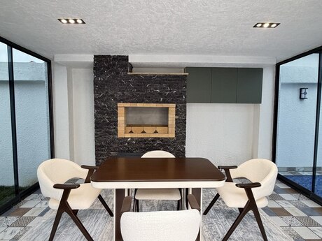 4 otaqlı həyət evi/bağ evi - Şüvəlan q. - 160 m²