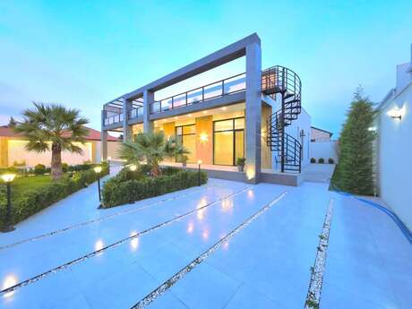 5 otaqlı həyət evi/bağ evi - Mərdəkan q. - 230 m²
