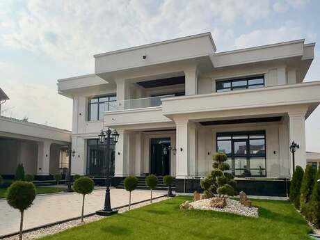 4 otaqlı həyət evi/bağ evi - Mərdəkan q. - 320 m²