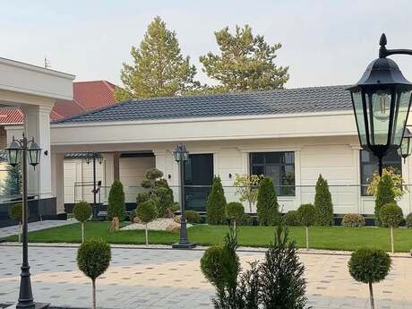4 otaqlı həyət evi/bağ evi - Mərdəkan q. - 320 m²