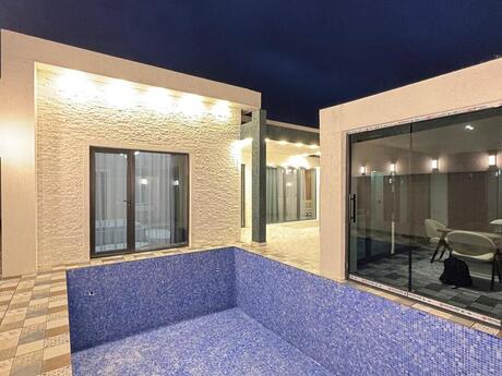 4 otaqlı həyət evi/bağ evi - Şüvəlan q. - 170 m²