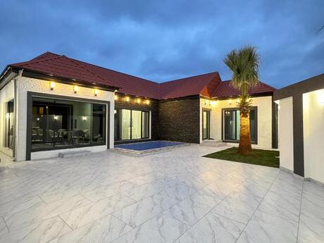 4 otaqlı həyət evi/bağ evi - Şüvəlan q. - 180 m²