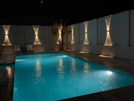 5 otaqlı həyət evi/bağ evi - Mərdəkan q. - 350 m²