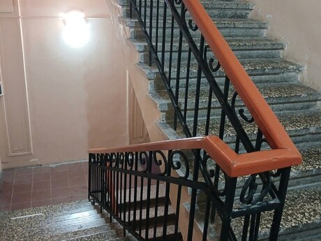 4 otaqlı köhnə tikili - İçəri Şəhər m. - 102 m²