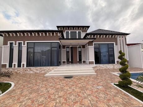 4 otaqlı həyət evi/bağ evi - Şüvəlan q. - 180 m²