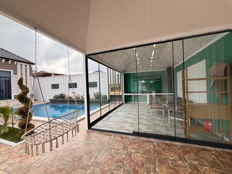4 otaqlı həyət evi/bağ evi - Şüvəlan q. - 180 m²