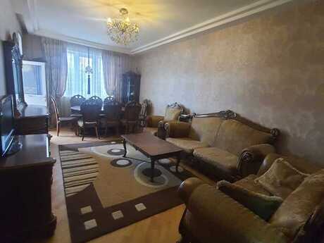 Elan №5821241 - Bakı, Bakıxanov q., 3 otaqlı, 110 m², 4/14 mərtəbə