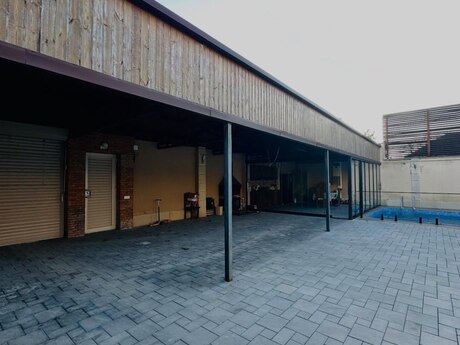 5 otaqlı həyət evi/bağ evi - Mərdəkan q. - 300 m²