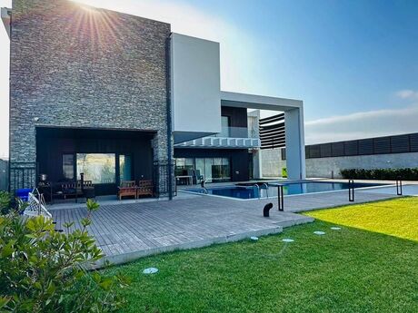 5 otaqlı həyət evi/bağ evi - Nardaran q. - 350 m²