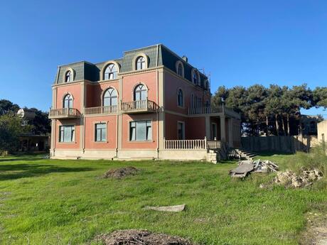 10 otaqlı həyət evi/bağ evi - Xəzər r. - 500 m²