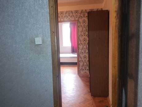2 otaqlı köhnə tikili - Neftçilər m. - 55 m²
