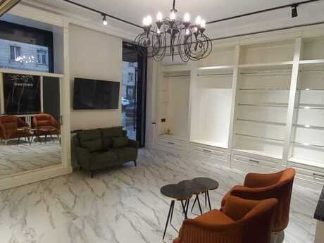 Obyekt - Şah İsmayıl Xətai m. - 70 m²