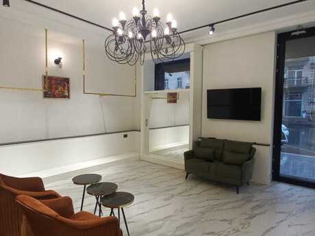 Obyekt - Şah İsmayıl Xətai m. - 70 m²