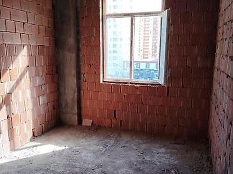 3 otaqlı həyət evi/bağ evi - 8 Noyabr m. - 104 m²