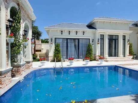 5 otaqlı həyət evi/bağ evi - Mərdəkan q. - 280 m²