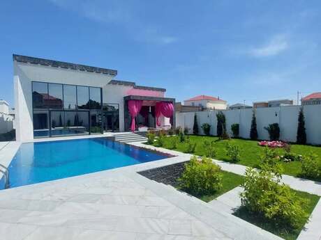 4 otaqlı həyət evi/bağ evi - Mərdəkan q. - 240 m²