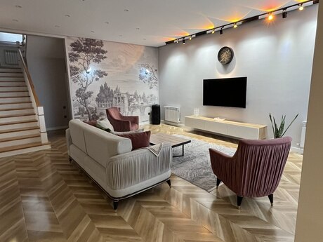 5 otaqlı həyət evi/bağ evi - Şıxov q. - 250 m²