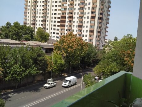 3-room apartment, 121 m², Azadlıq Prospekti: 280 000 ₼ 2