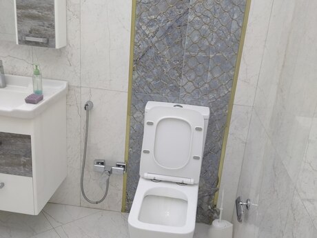 3-room apartment, 121 m², Azadlıq Prospekti: 280 000 ₼ 5