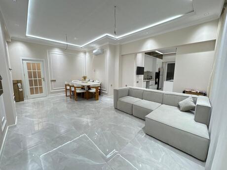 Elan №5823263 - Bakı, Biləcəri q., 3 otaqlı, 122 m², 3/10 mərtəbə