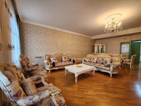Elan №5823589 - Bakı, Nərimanov r., 3 otaqlı, 165 m², 13/17 mərtəbə