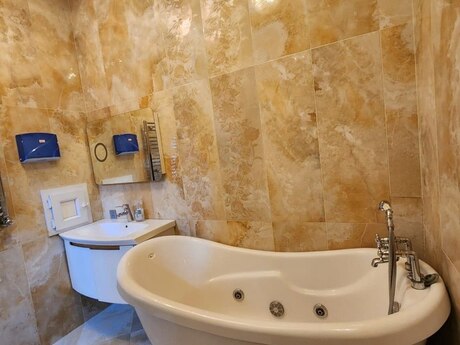 Nərimanovda 3 otaqlı yeni tikili mənzil satılır, 165 m², 510 000 AZN, şəkil 5 / 12