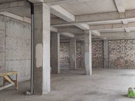 Obyekt - Ağ şəhər q. - 300 m²
