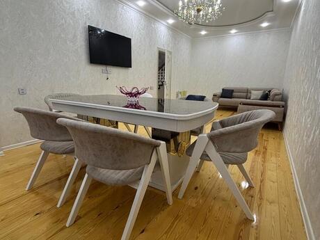 Объявление №5823934 - Баку, Бинагадинский р., 6-комн., 226 м²