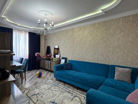 2 otaqlı köhnə tikili - Yeni Günəşli q. - 65 m²