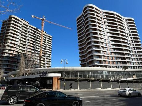 Elan №5824397 - Bakı, Gənclik m., 3 otaqlı, 144 m², 7/17 mərtəbə