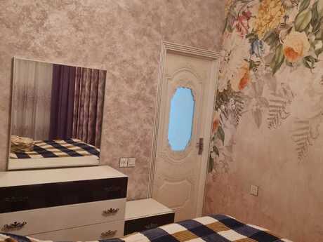 2-комн. новостройка - м. 8 ноября - 70 м²
