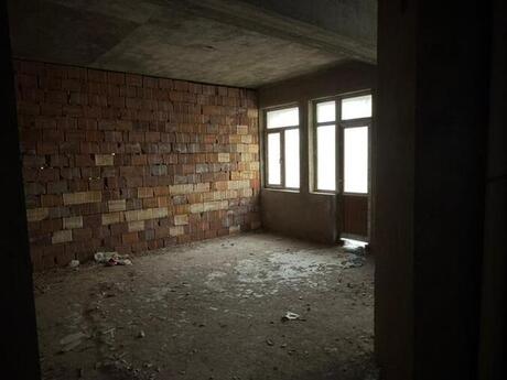 5 otaqlı yeni tikili - Xətai r. - 225 m²