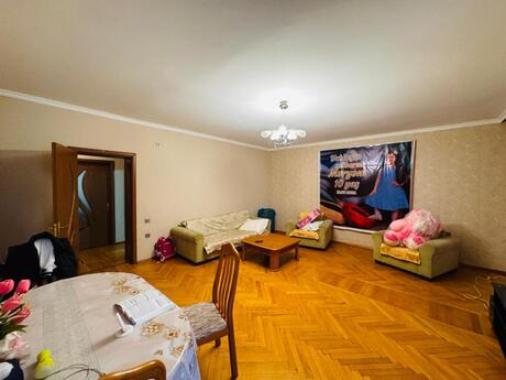 3 otaqlı köhnə tikili - Nizami m. - 105 m²