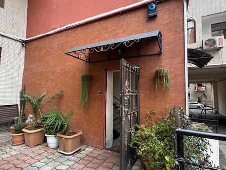 3 otaqlı yeni tikili - 28 May m. - 153 m²