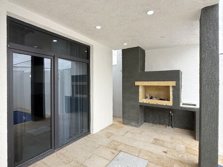 4 otaqlı həyət evi/bağ evi - Mərdəkan q. - 135 m²
