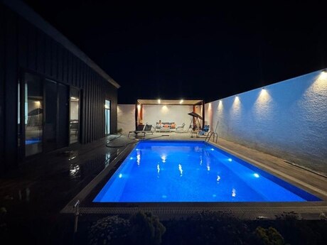 4 otaqlı həyət evi/bağ evi - Bilgəh q. - 250 m²