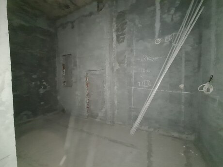 3 otaqlı yeni tikili - İnşaatçılar m. - 155 m²