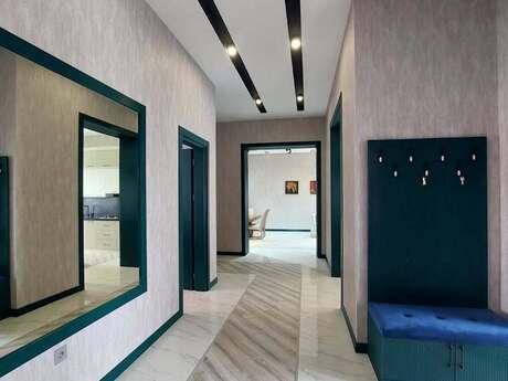 4 otaqlı həyət evi/bağ evi - Şağan q. - 220 m²