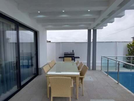 4 otaqlı həyət evi/bağ evi - Şağan q. - 220 m²