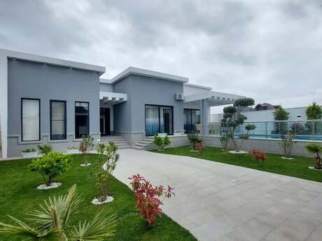 4 otaqlı həyət evi/bağ evi - Şağan q. - 220 m²