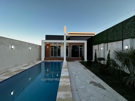 4 otaqlı həyət evi/bağ evi - Mərdəkan q. - 200 m²