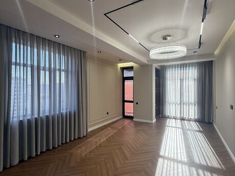 4 otaqlı yeni tikili - Nəsimi r. - 140 m²