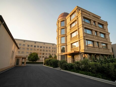 Объявление №5826229 - Баку, м. Кара Караев, 11-комн., 490 м²