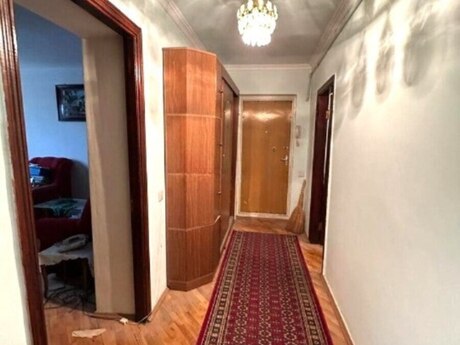 Elan №5826494 - Bakı, Elmlər Akademiyası m., 3 otaqlı, 80 m², 4/9 mərtəbə