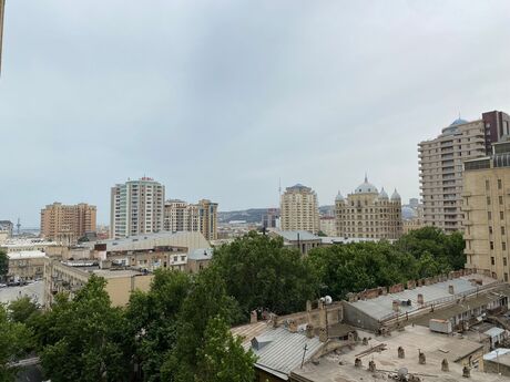 5 otaqlı yeni tikili - Nizami m. - 316 m²