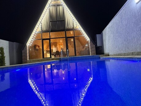 4 otaqlı həyət evi/bağ evi - Buzovna q. - 100 m²