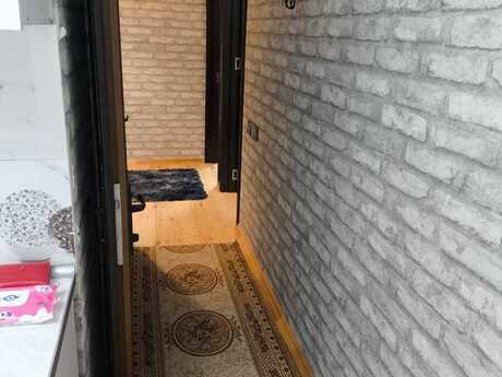 3 otaqlı köhnə tikili - Köhnə Günəşli q. - 90 m²